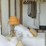 Caserio Aldeallana 4*