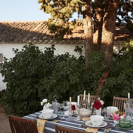 Caserio Aldeallana Готель 4*