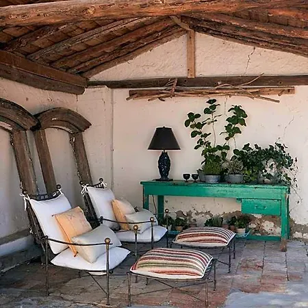 Caserio Aldeallana Hotel